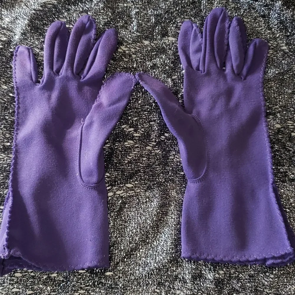 Vintage Purple Nylon Gloves